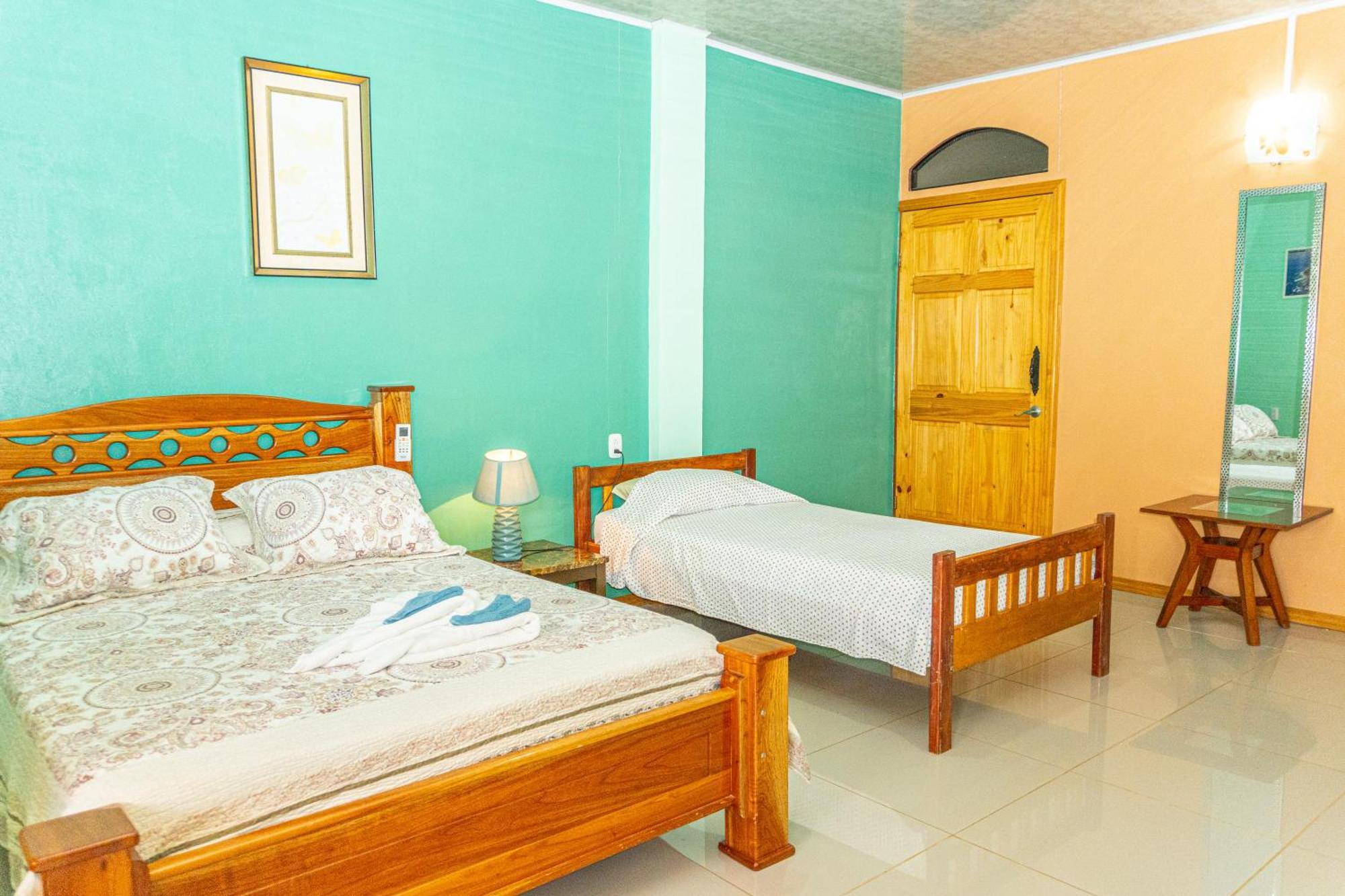 Villa Manolo Ocean And Forest View Hotel Drakes Bay Exterior foto